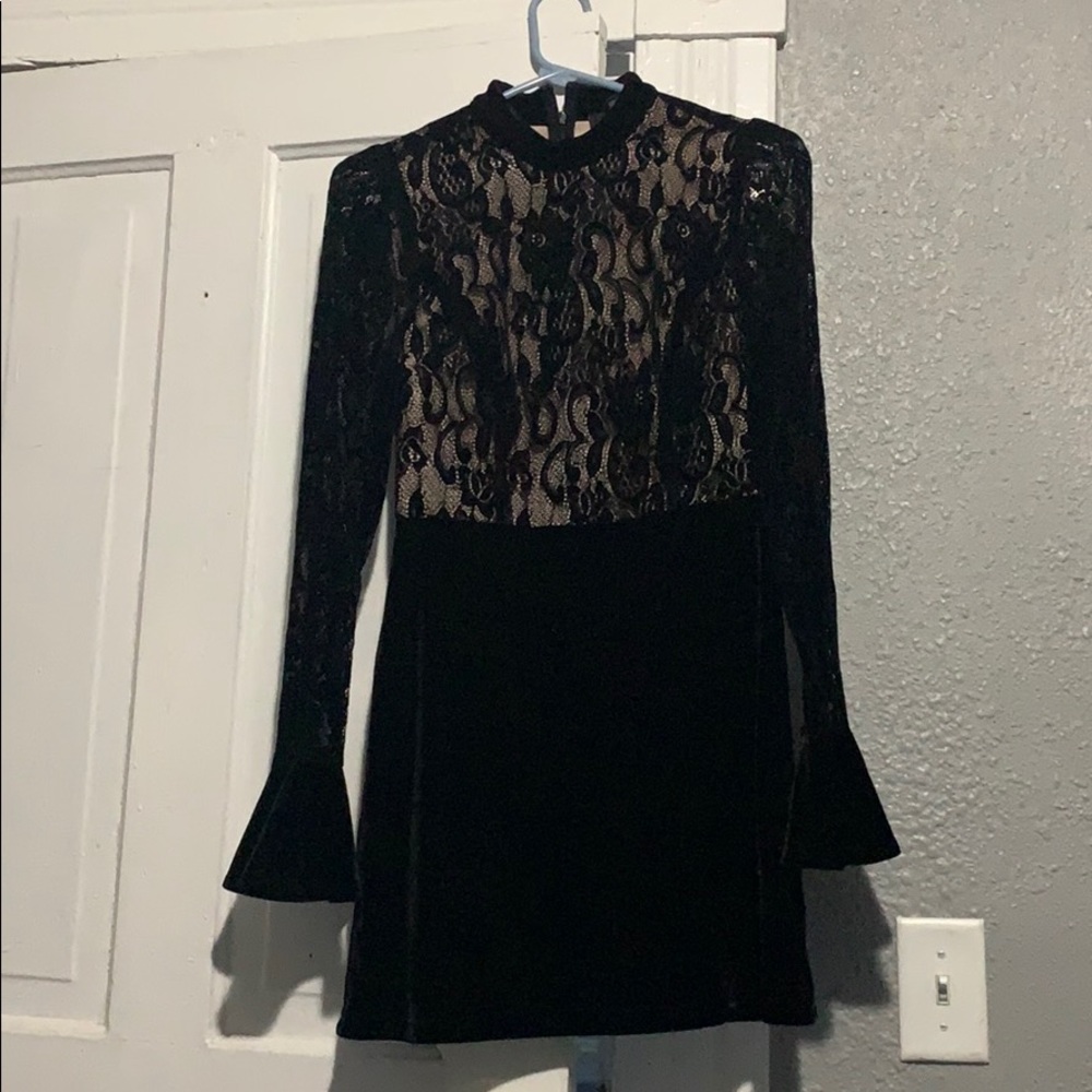 Beautiful black dress Forever21